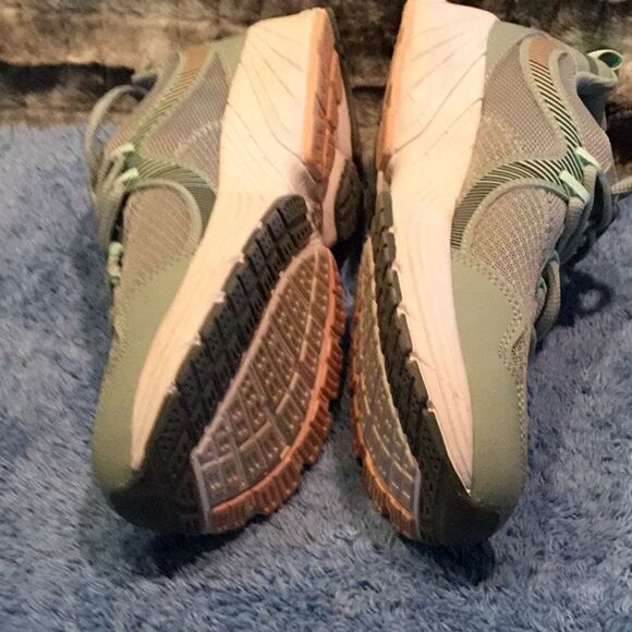 .RYKA MEMORY FOAM SNEAKERS - Picture 2 of 5